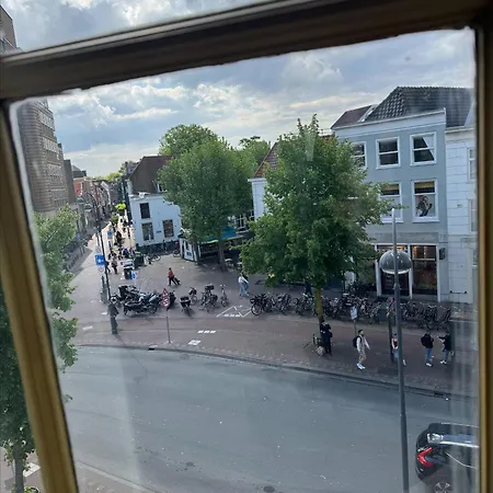 Konukevi The Hazel House Haarlem