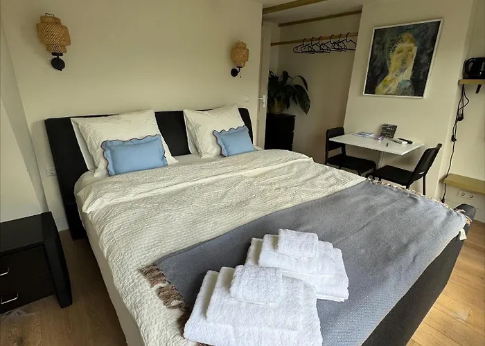 게스트하우스 The Hazel House 3*