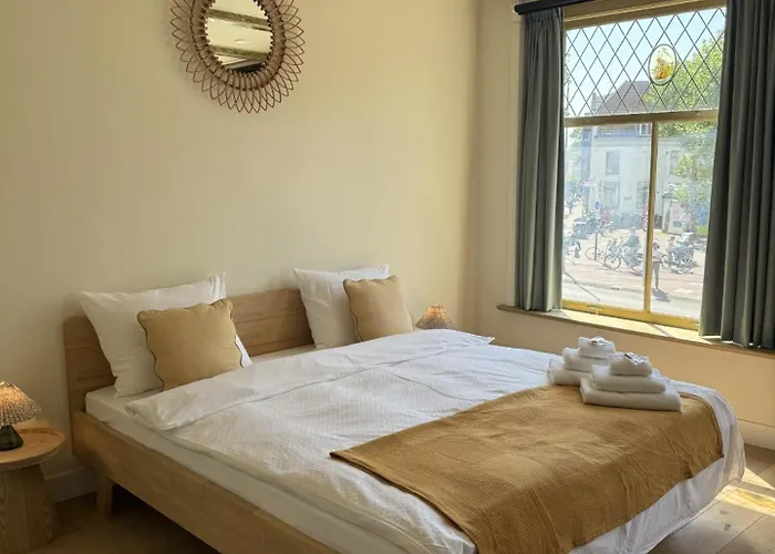 게스트하우스 The Hazel House